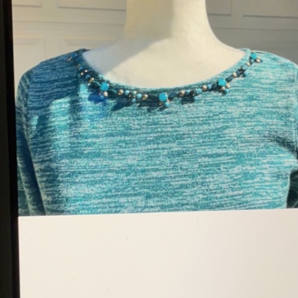 Ruby Rd. Asymmetrical hem tunic style PS top - Picture 8 of 8